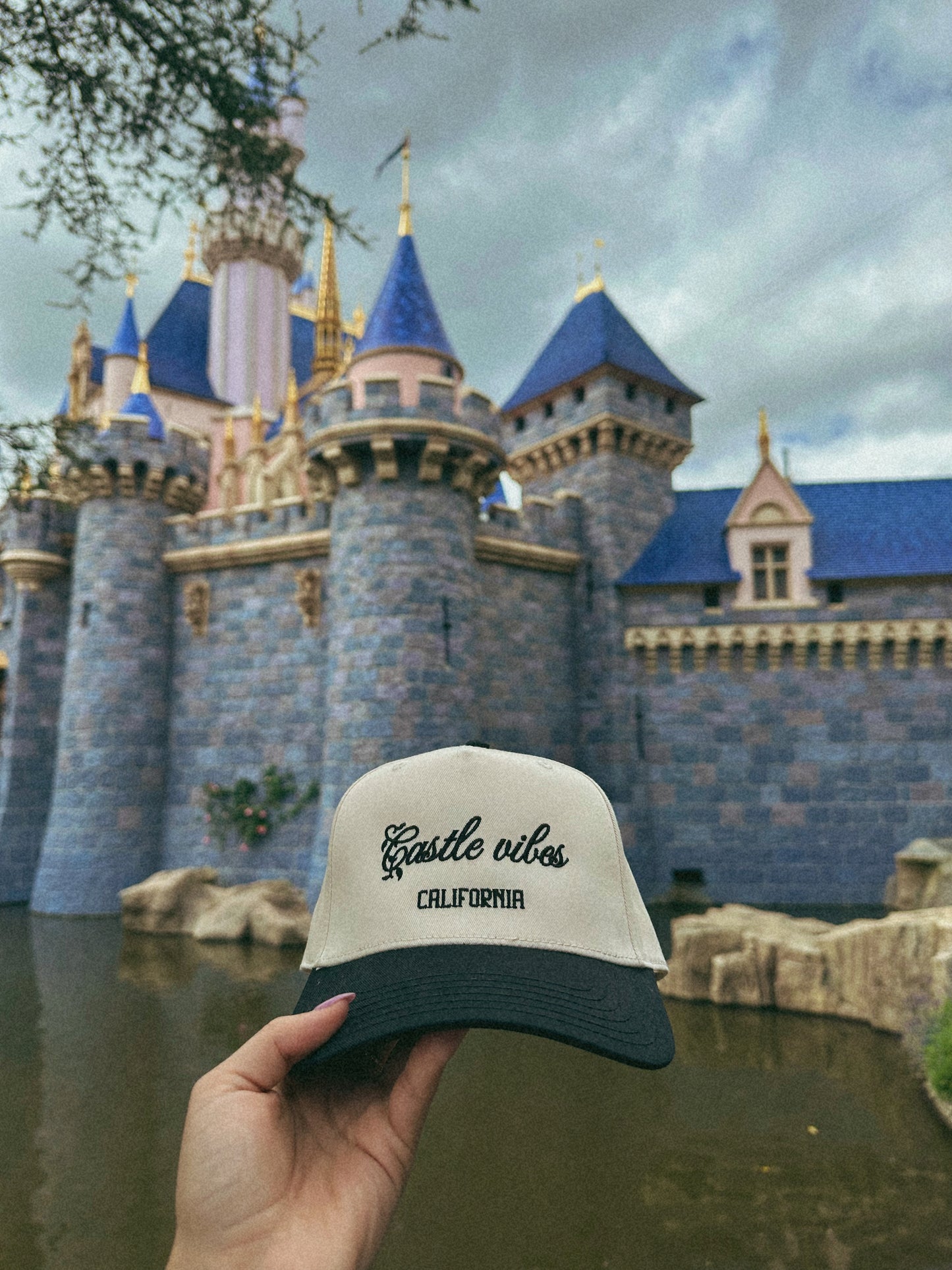 Castle Vibes Snapback